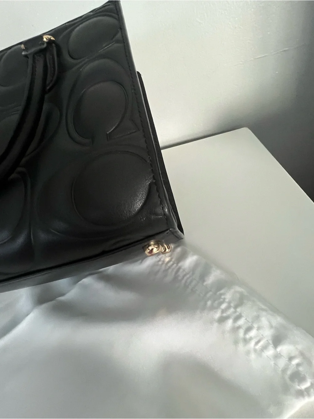 Coach Small Maggie Bag In Signature Leather
